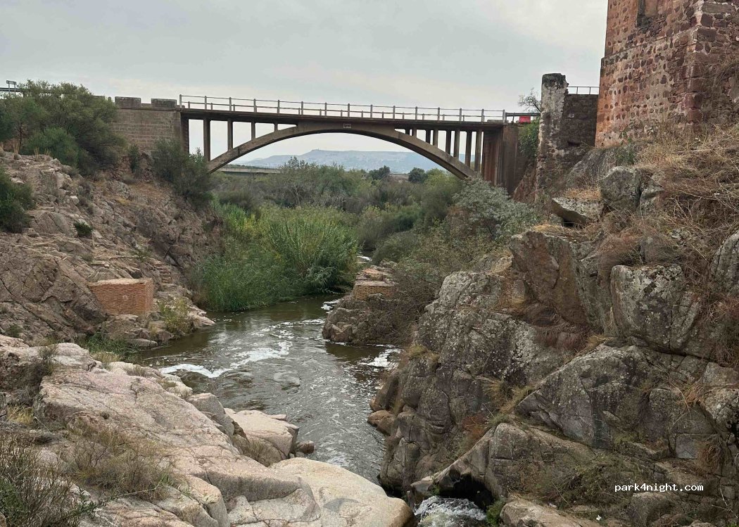 (23700) Estación de Vadollano - Unnamed Road — foto