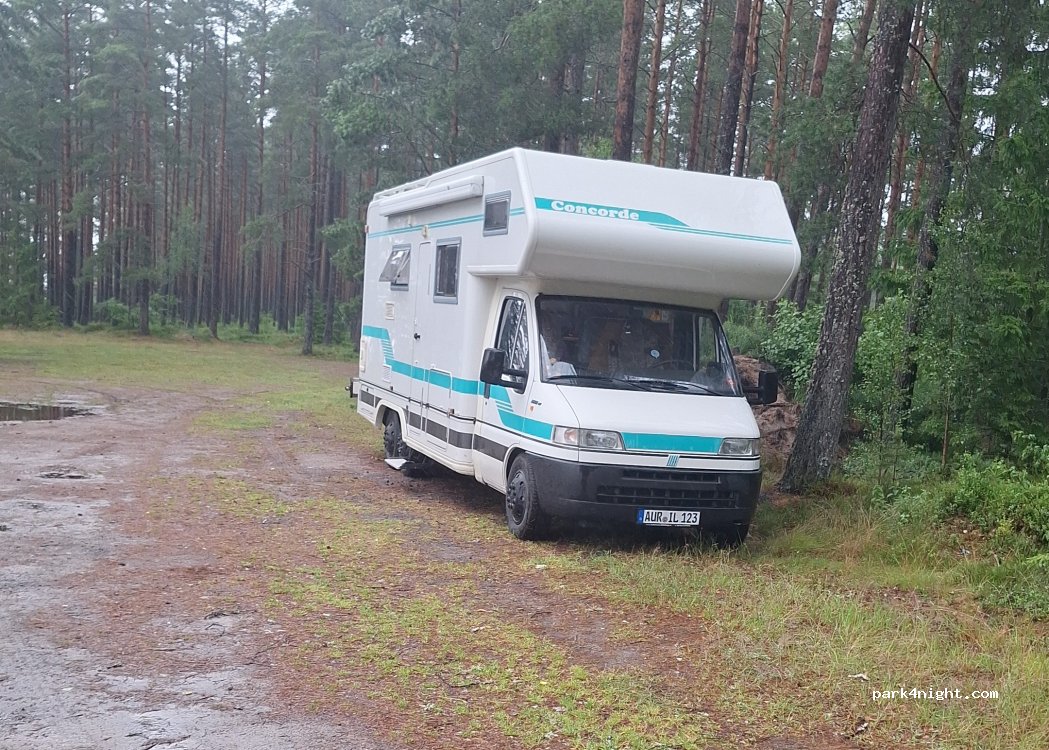 (330 33) Skillingaryd - Unnamed Road — foto 5