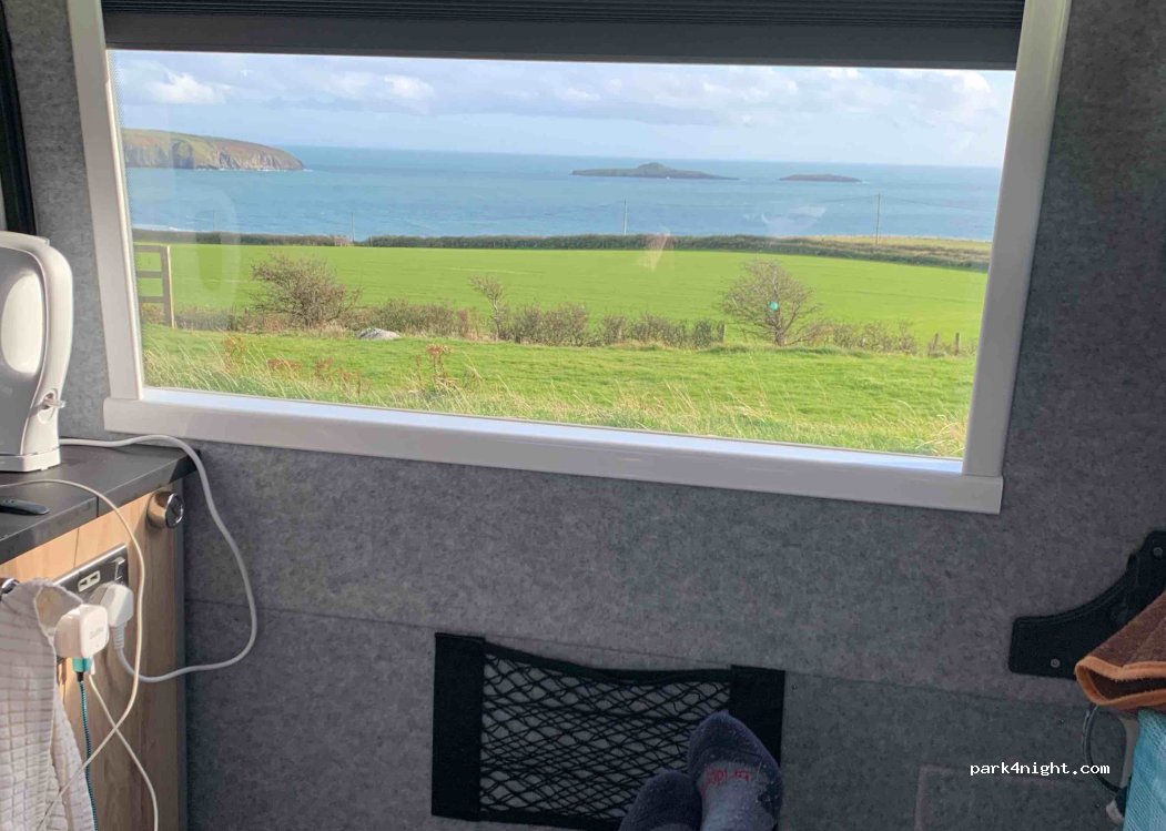 Maes Gwersylla Dwyros Campsite — foto 4