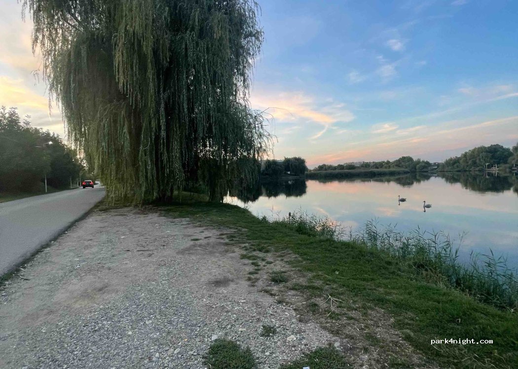 (077065) Corbeanca - 15 Strada Independenţei — foto
