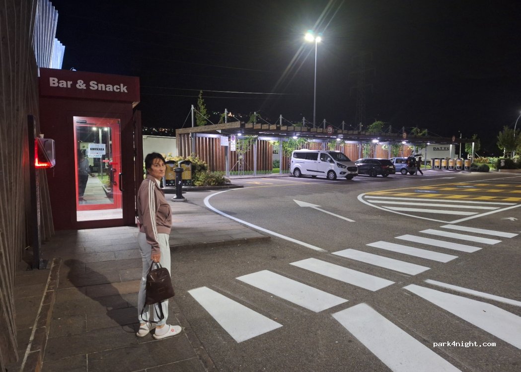 (38060) Nogaredo - — foto