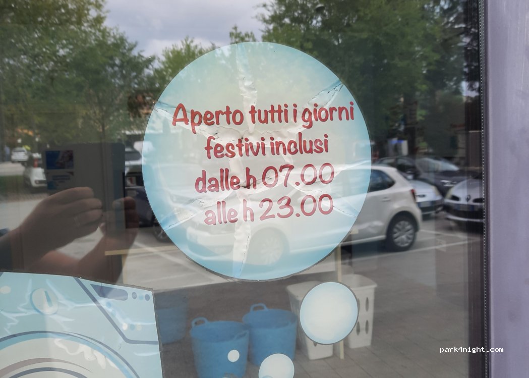 (60013) Corinaldo - 1 Via Enrico Mattei — foto 3