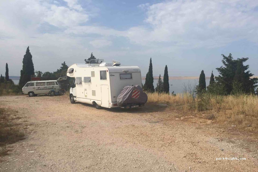 (23245) Tribanj - 27 E65 — foto