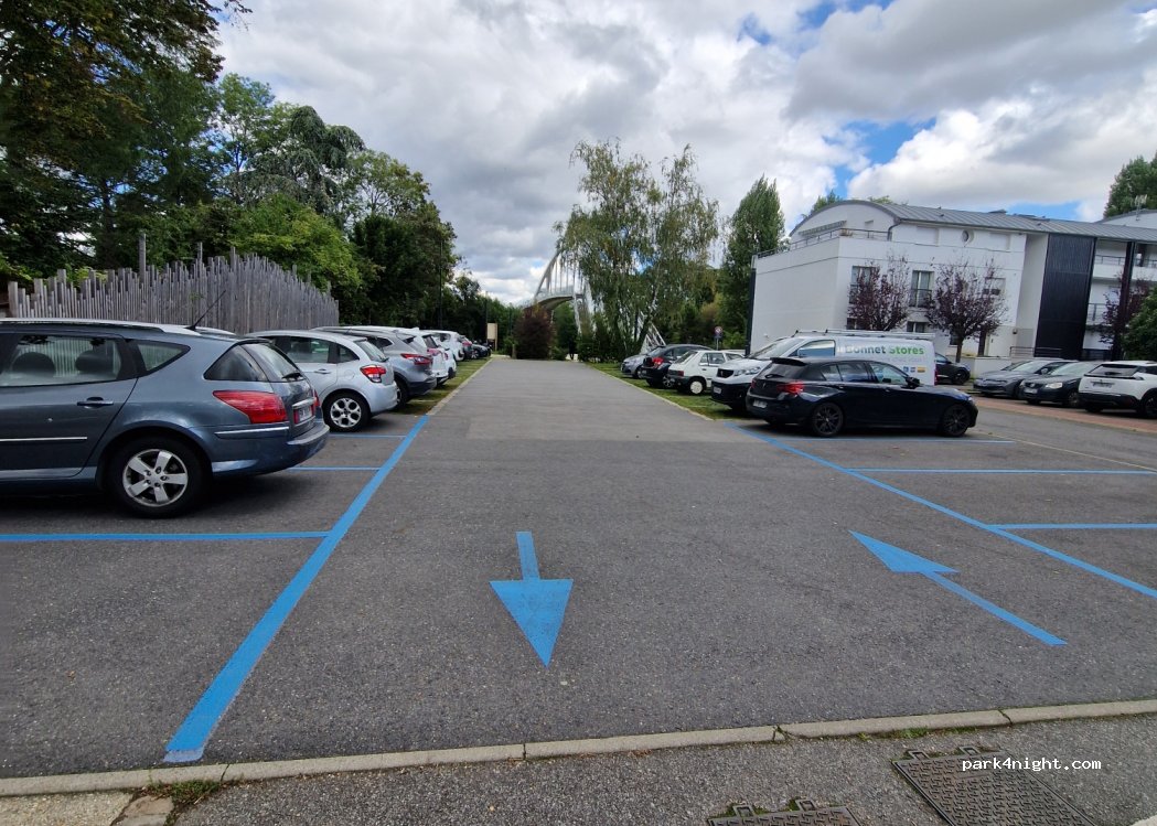 (78560) Le Port-Marly - 10 Chemin des Lions — foto 2
