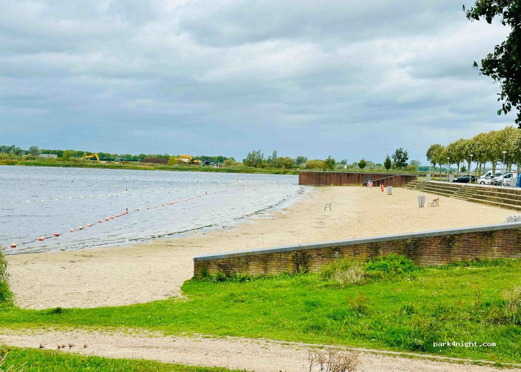 (5247 JT) Rosmalen - 184 Deltalaan — foto 3