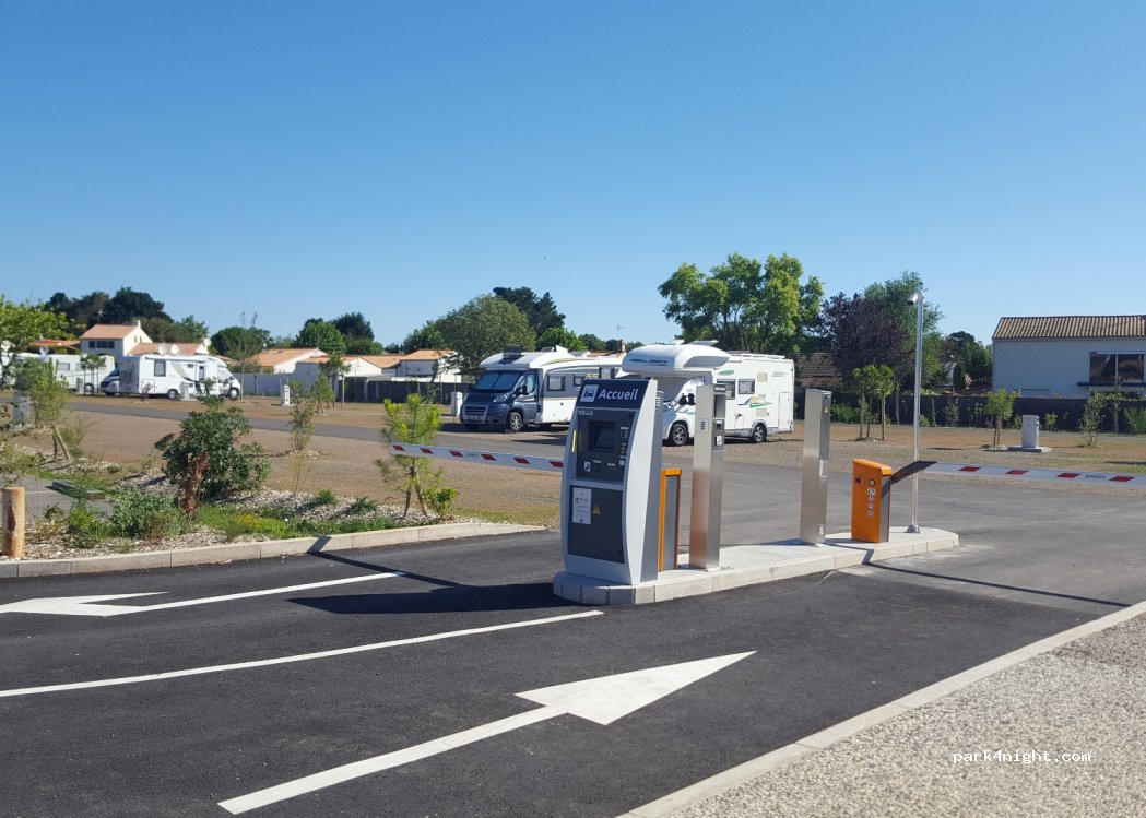 Aire de camping-cars Aire de la Plage | Talmont-Saint-Hilaire — foto 2