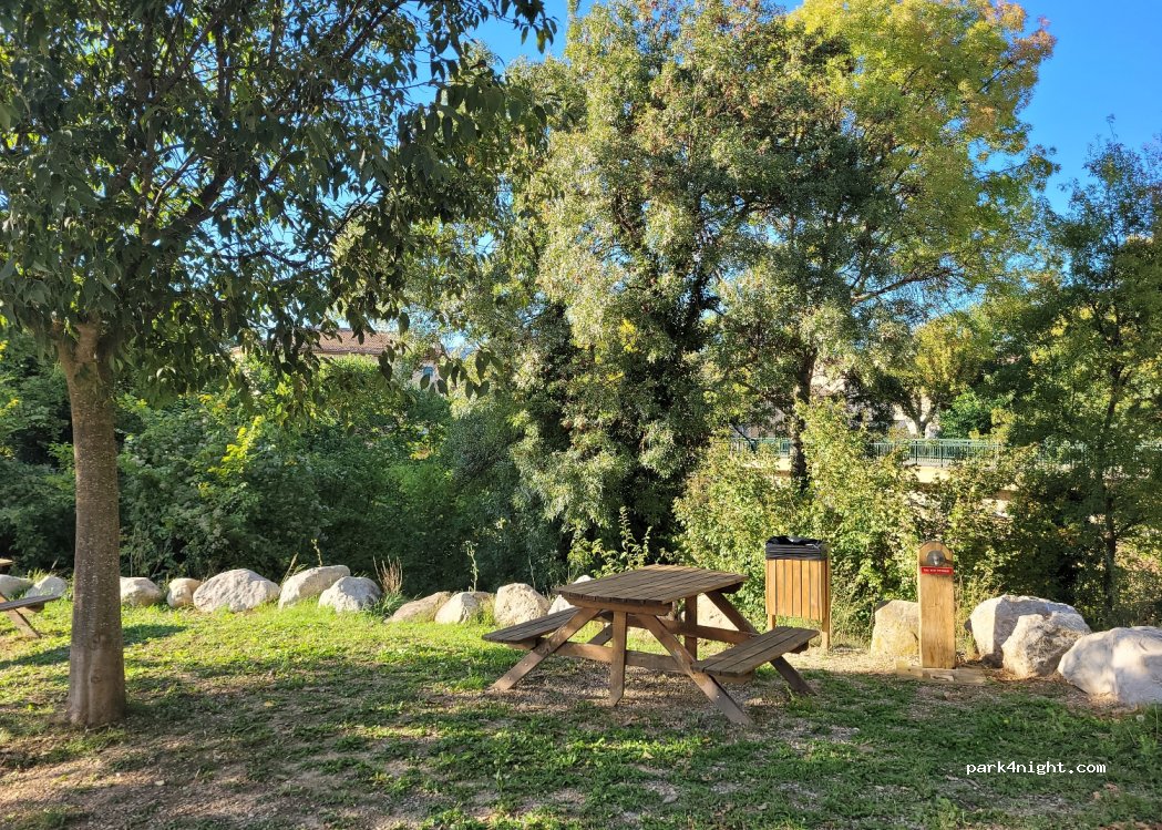 (84240) Grambois - D122 — foto 2