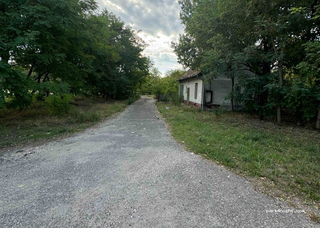 (6133) Jászszentlászló - Unnamed Road — foto 2