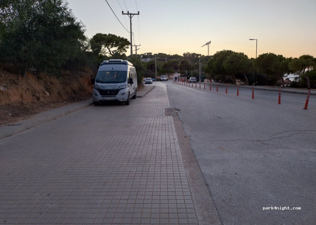 (166 71) Vouliagmeni - Leof Kavouriou — foto