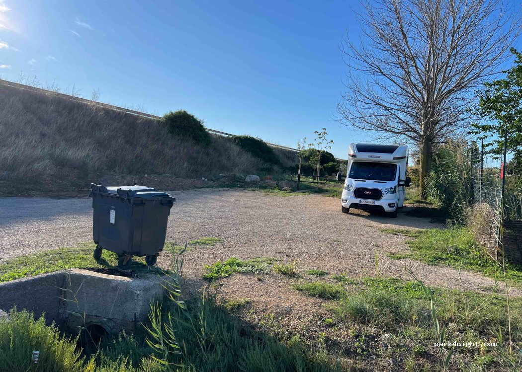 (34110) Frontignan - 25 Quai de la Pointe de Caramus — foto