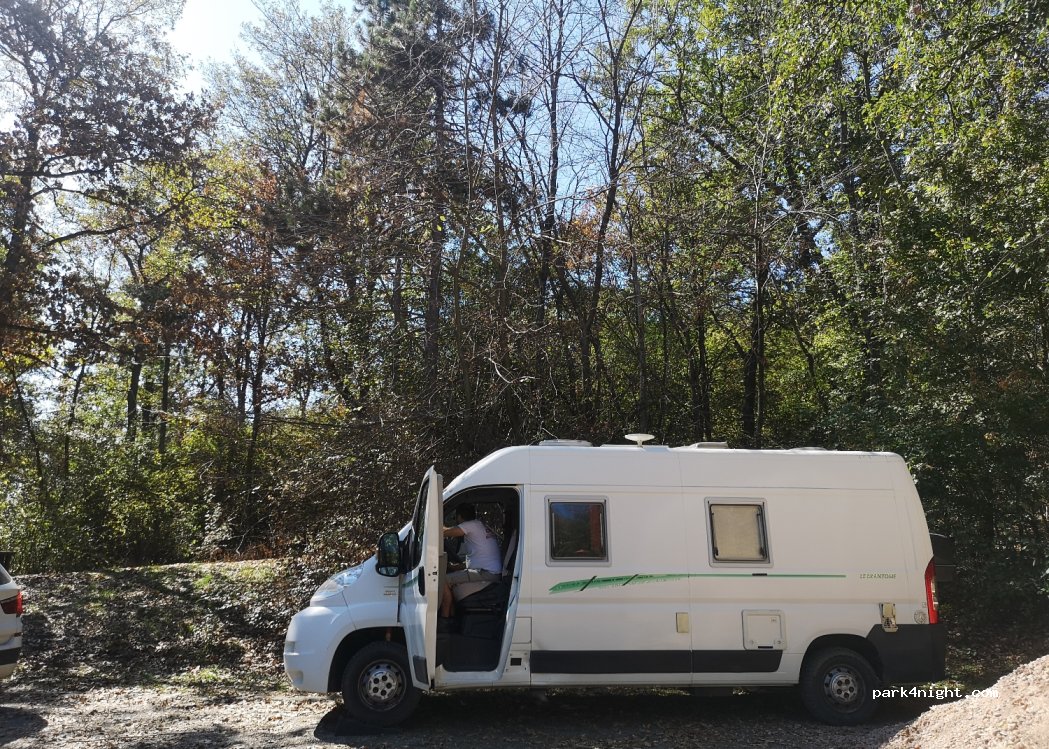 (11415) Koracica - Unnamed Road — foto