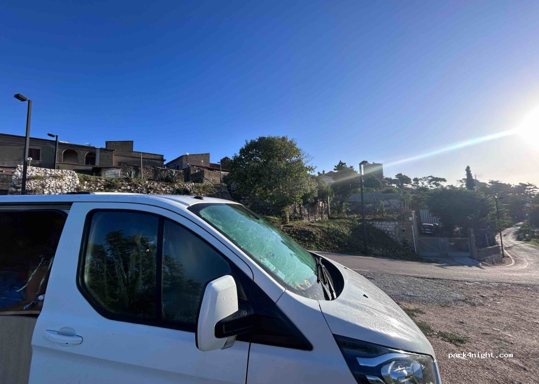 (81100) Caserta Vecchia - 1 Via Casa Hirta — foto