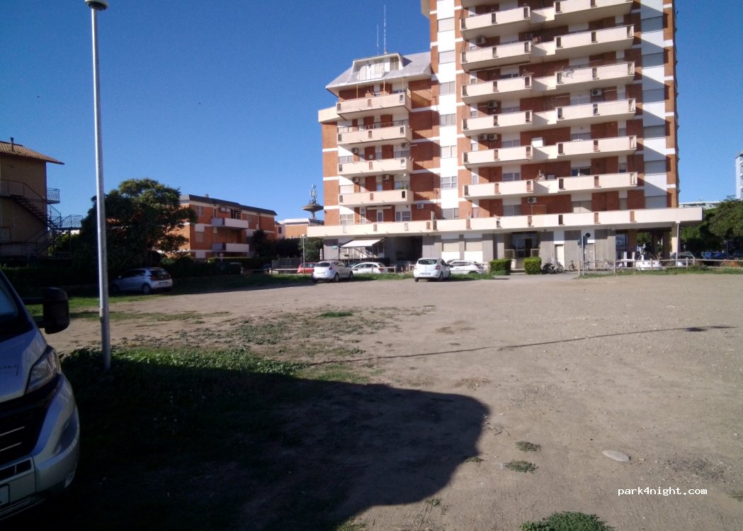(01016) Lido di Tarquinia - 36 Via Scilla — foto 3