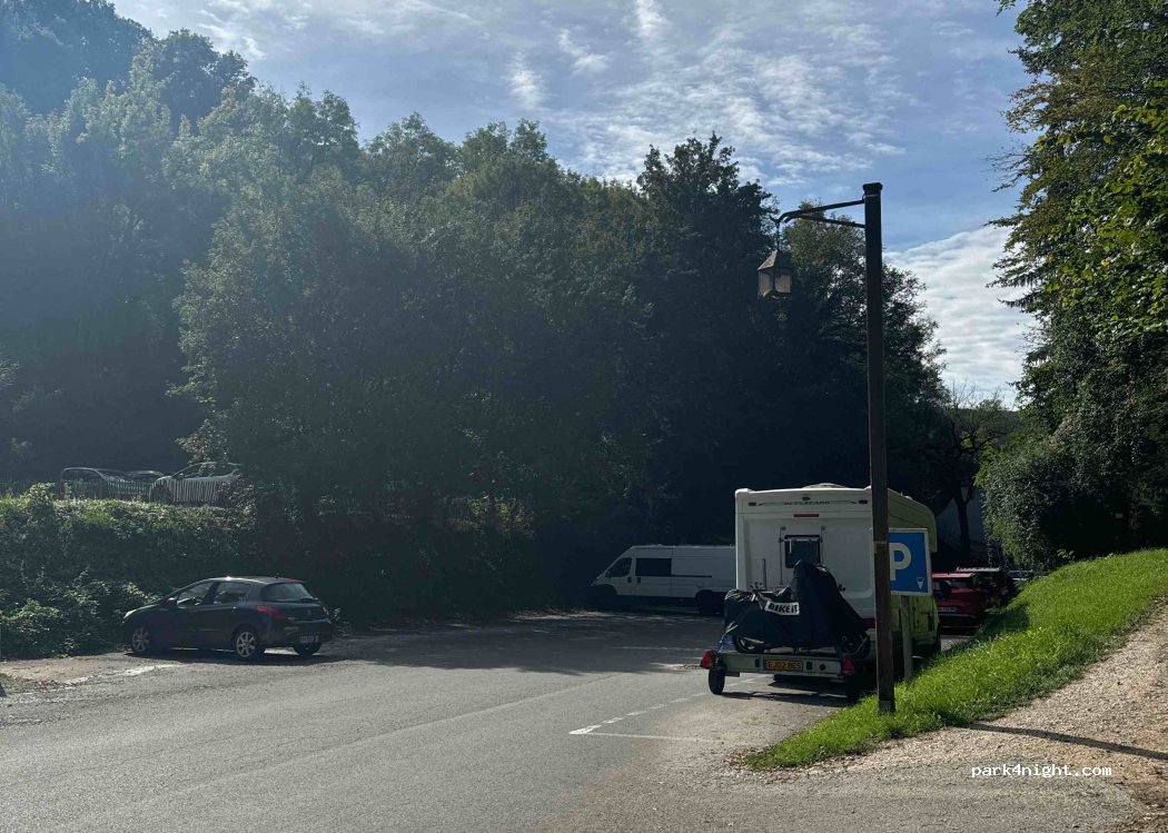 (24220) Beynac-et-Cazenac - 30 Rue de la Balme — foto