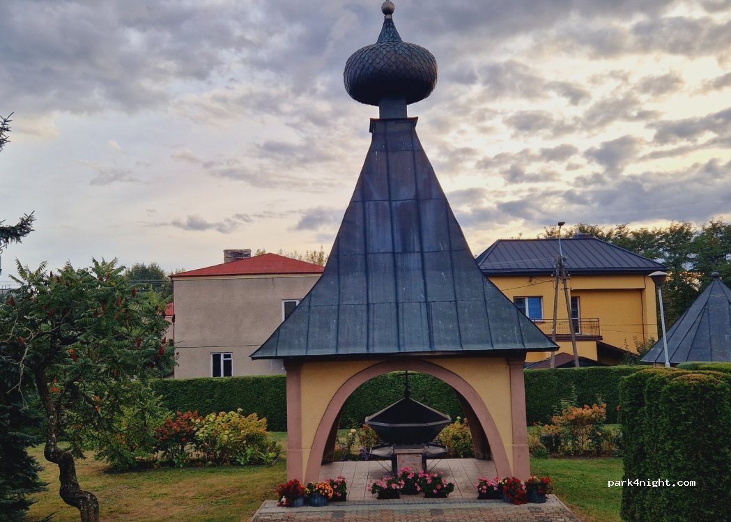 (17-200) Hajnówka - 15 Księdza Antoniego Dziewiatowskiego — foto