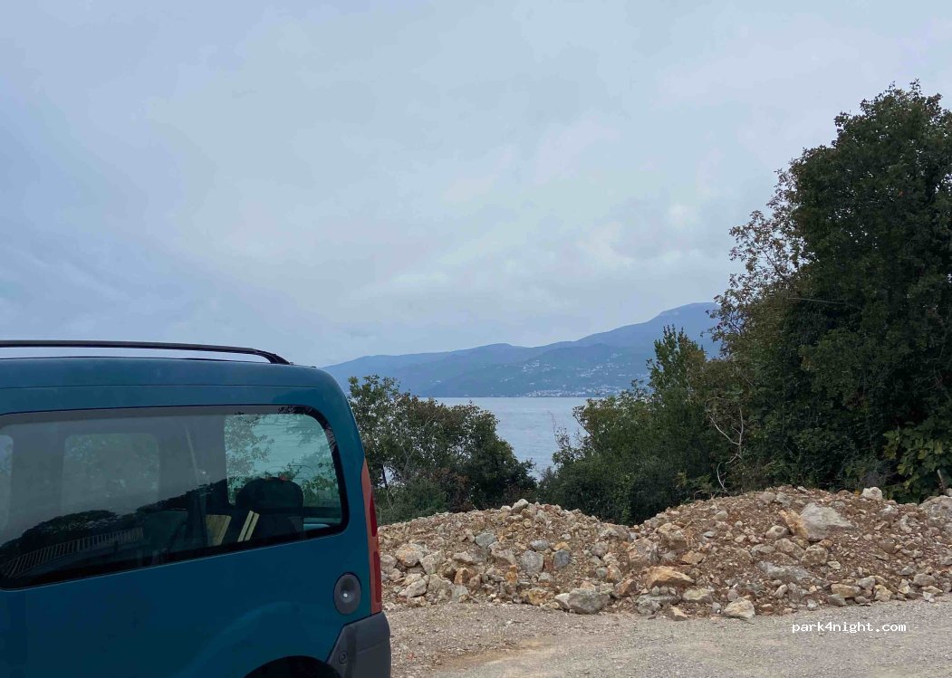 (51000) Rijeka - 24 Istarska ulica — foto 2