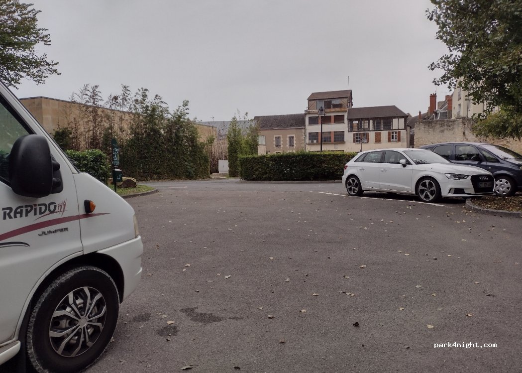 (36100) Issoudun - 3 Impasse des Planches — foto