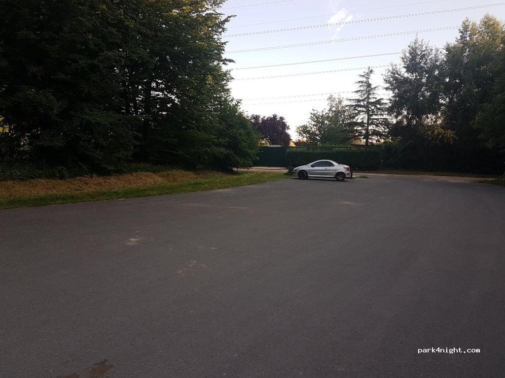 (94440) Marolles-en-Brie - Route Neuve de Sucy — foto