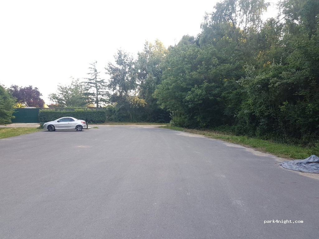 (94440) Marolles-en-Brie - Route Neuve de Sucy — foto 2