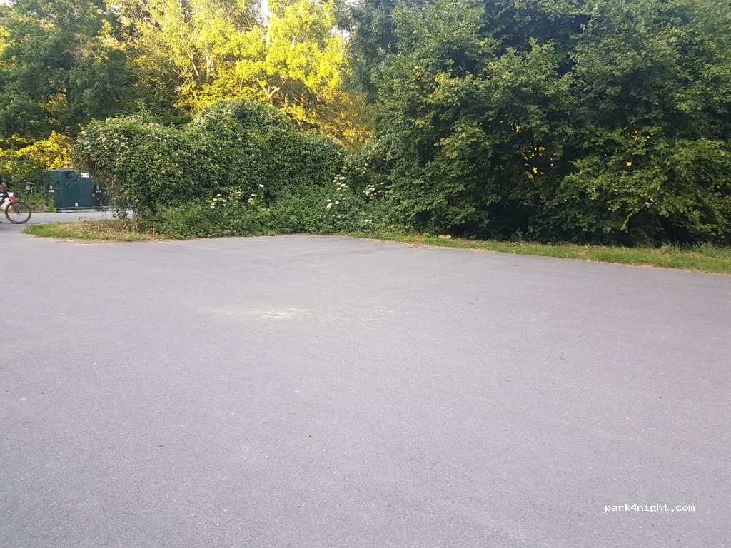 (94440) Marolles-en-Brie - Route Neuve de Sucy — foto 3