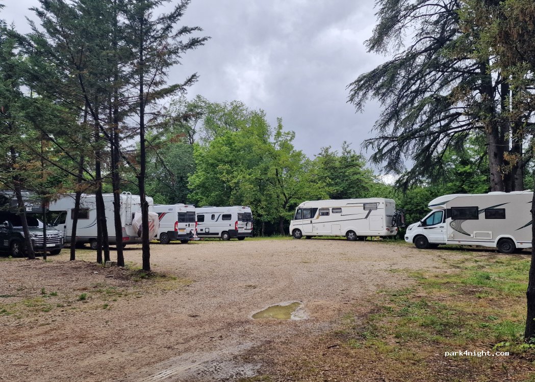 () Tirana - 153 Rruga e Elbasanit — foto 5
