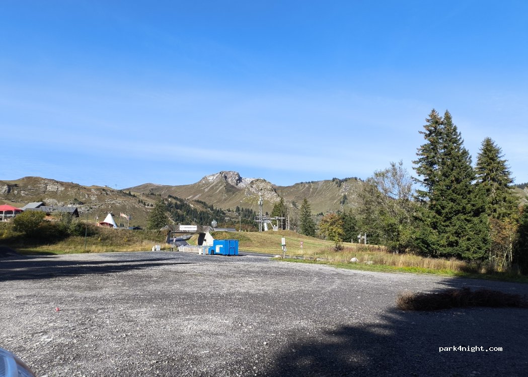 (74440) Taninges - 156 Voie de sur la Gouille — foto