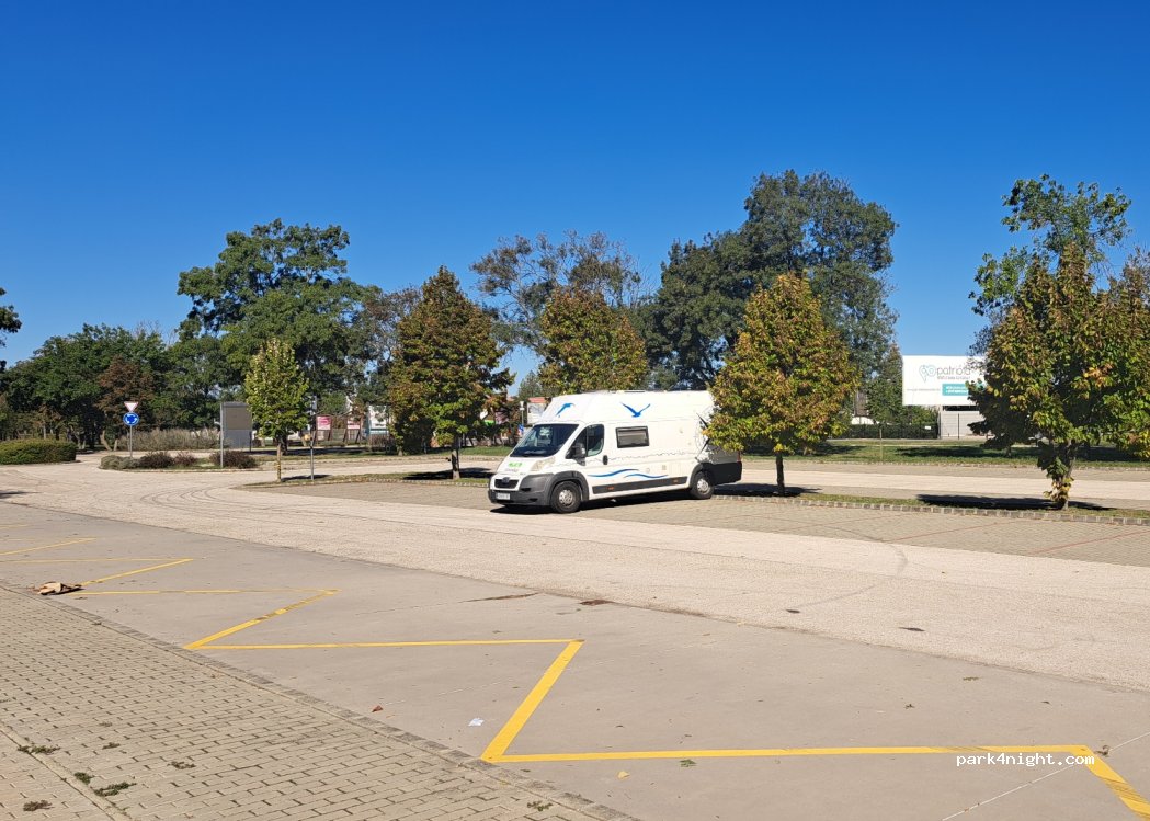 (5600) Békéscsaba - 63 Gyulai út — foto