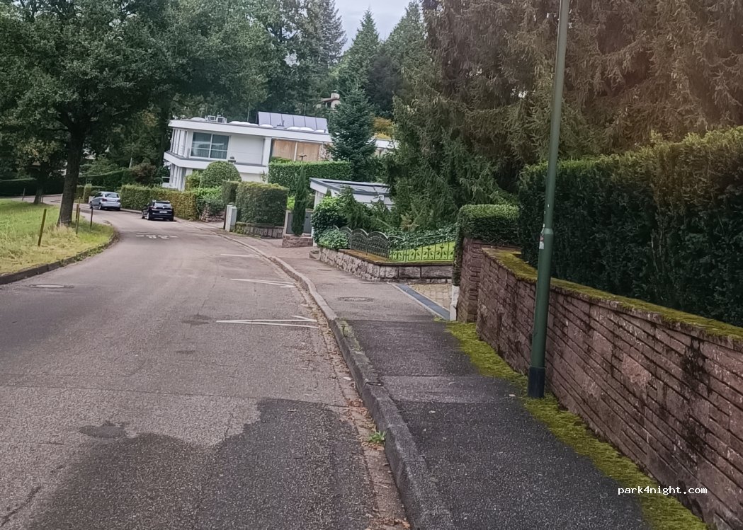 (76530) Baden-Baden - 21A Gunzenbachstraße — foto