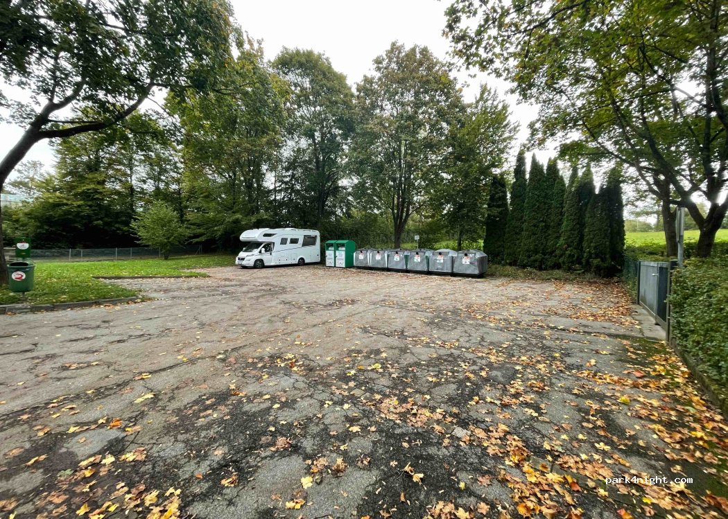 (82319) Starnberg - 8 Kreuzstraße — foto