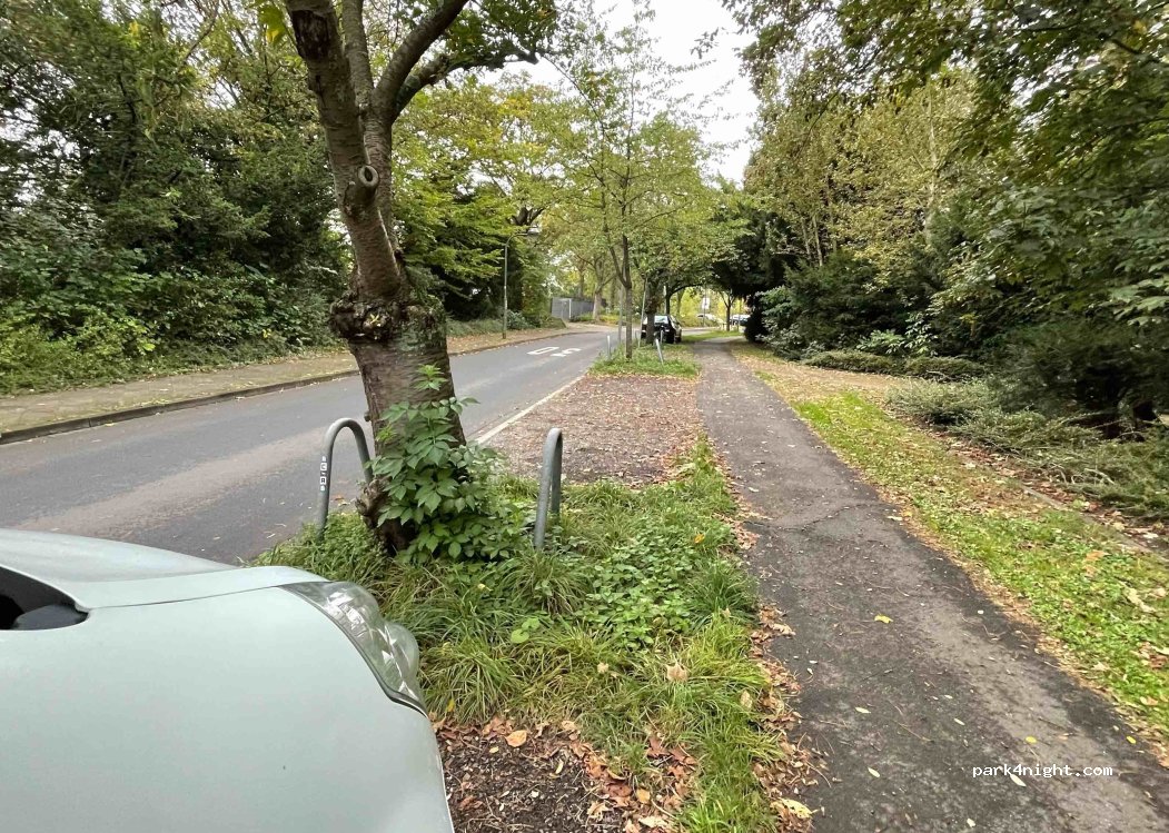 (40221) Düsseldorf - Räuscherweg — foto 4