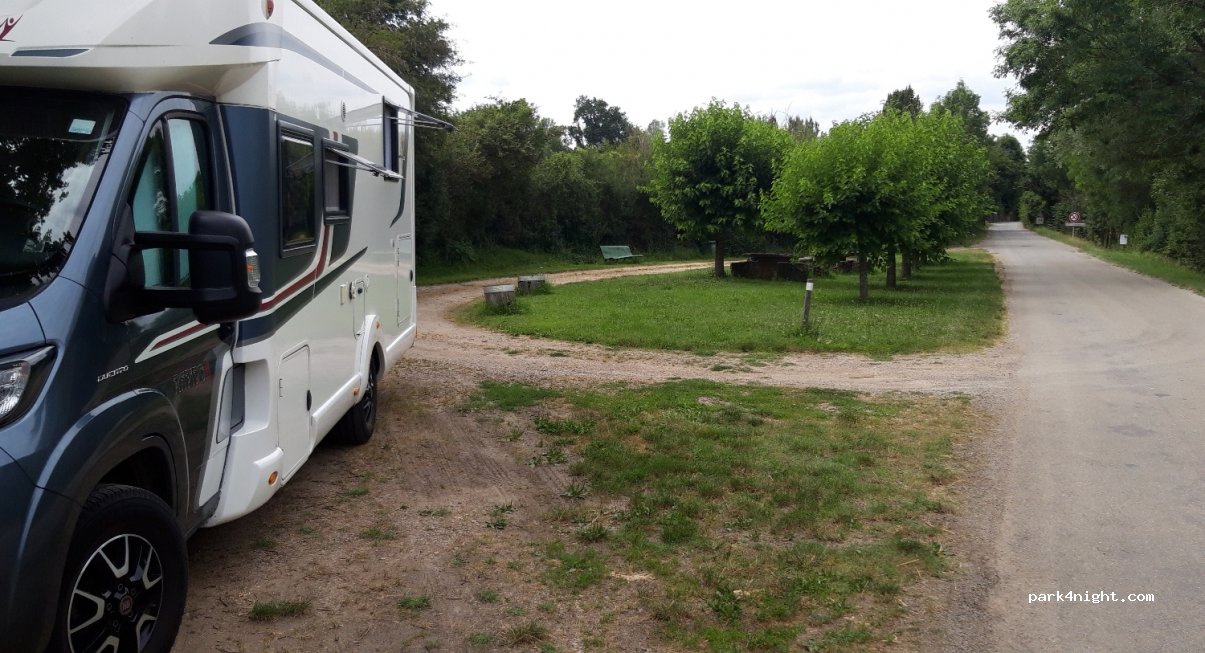 (81170) Les Cabannes - 9 Chemin de Saint-Jean — foto 2