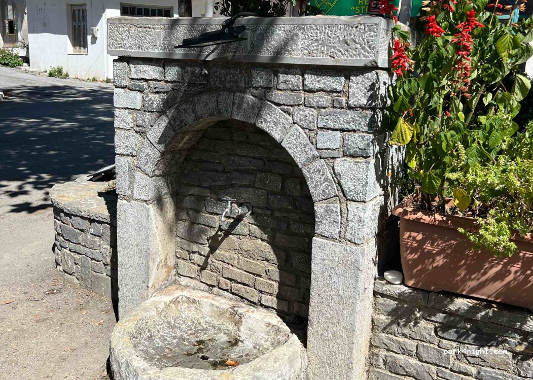 (720 52) Avrakontes - EO Mesa Lasithiou - Kastelliou — foto 2