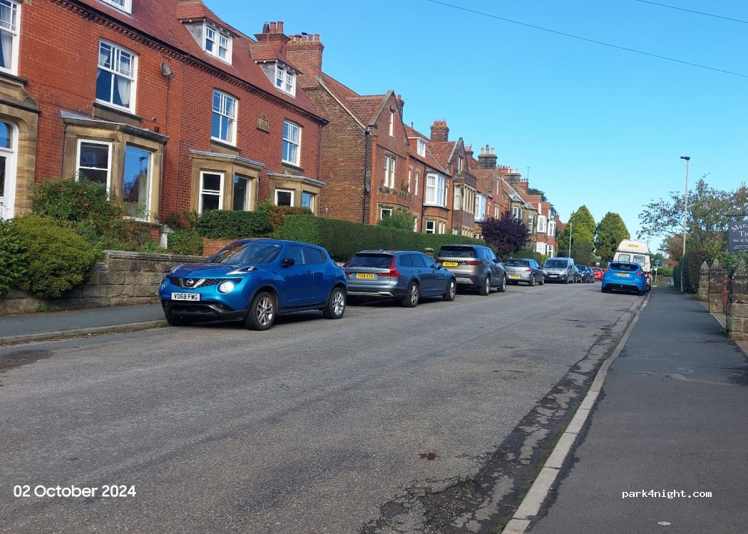 (YO22 4RE) Robin Hood's Bay - 6 Mount Pleasant North — foto