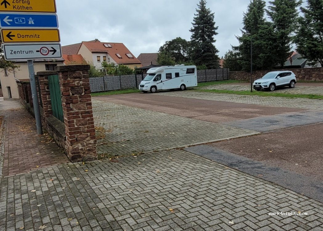 (06193) Wettin-Löbejün - 6 An der Stadtmauer — foto