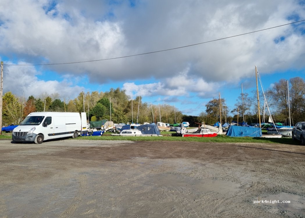 (NR12 0YJ) Hickling Heath - Staithe Rd — foto