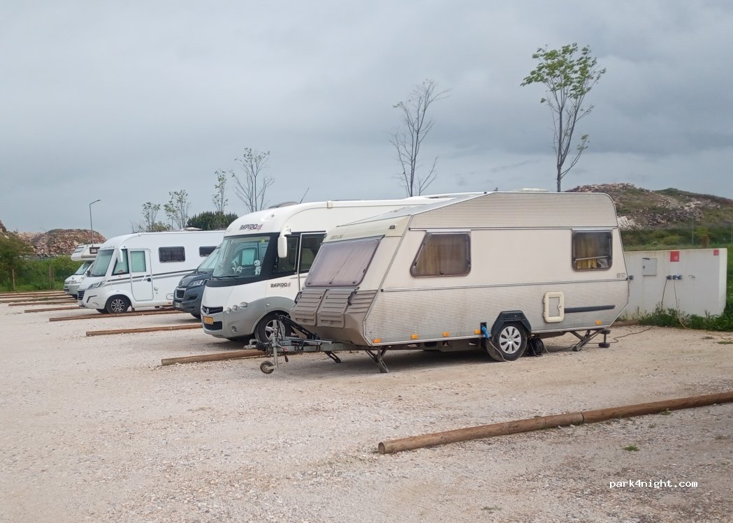 (7150-150) Borba - 2 Avenida Luís de Camões — foto 4
