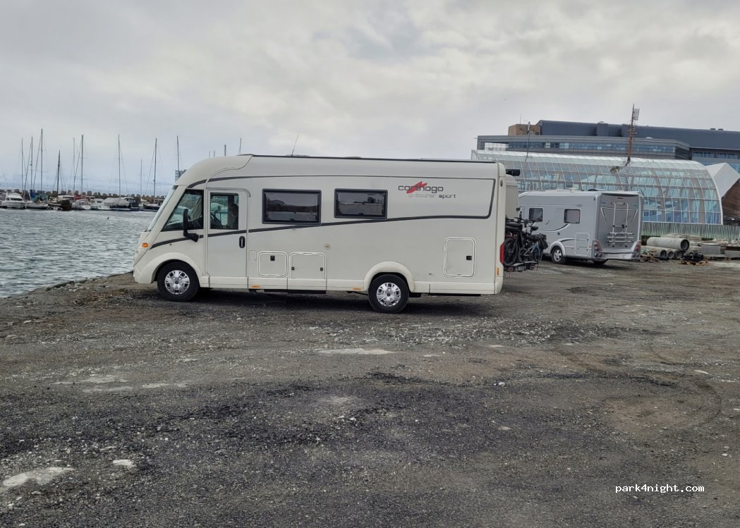 (9007) Tromsø - 6 Strandvegen — foto 2