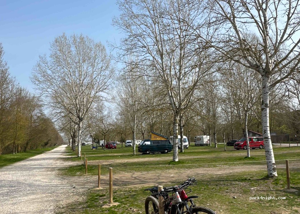 Area Sosta Camper | Parcheggio di Valle Vecchia | Caorle — foto 2