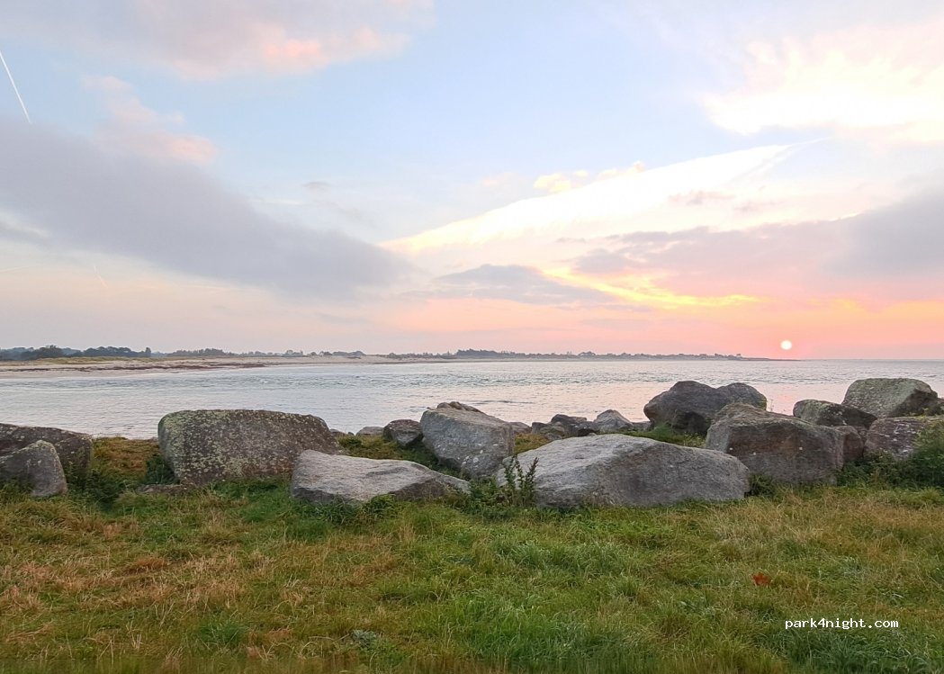 (29740) Plobannalec-Lesconil - 5 Terre Plein du Port — foto