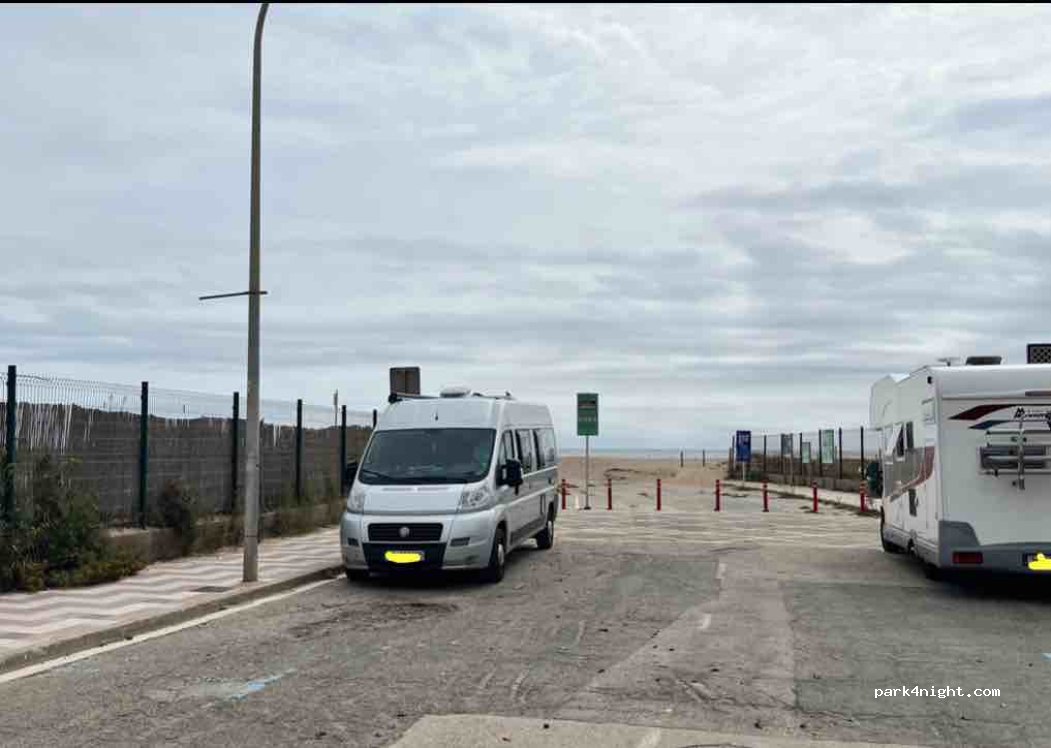 (17300) Blanes - 44B Avinguda Vila de Madrid — foto 2