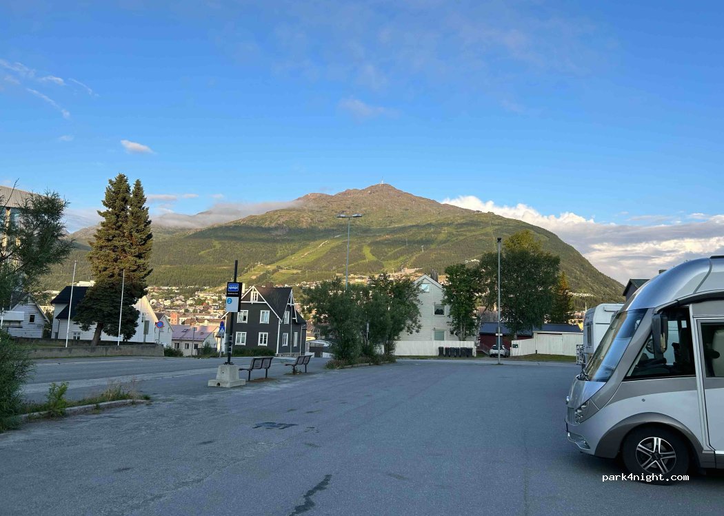(8517) Narvik - 8 Brugata — foto 4