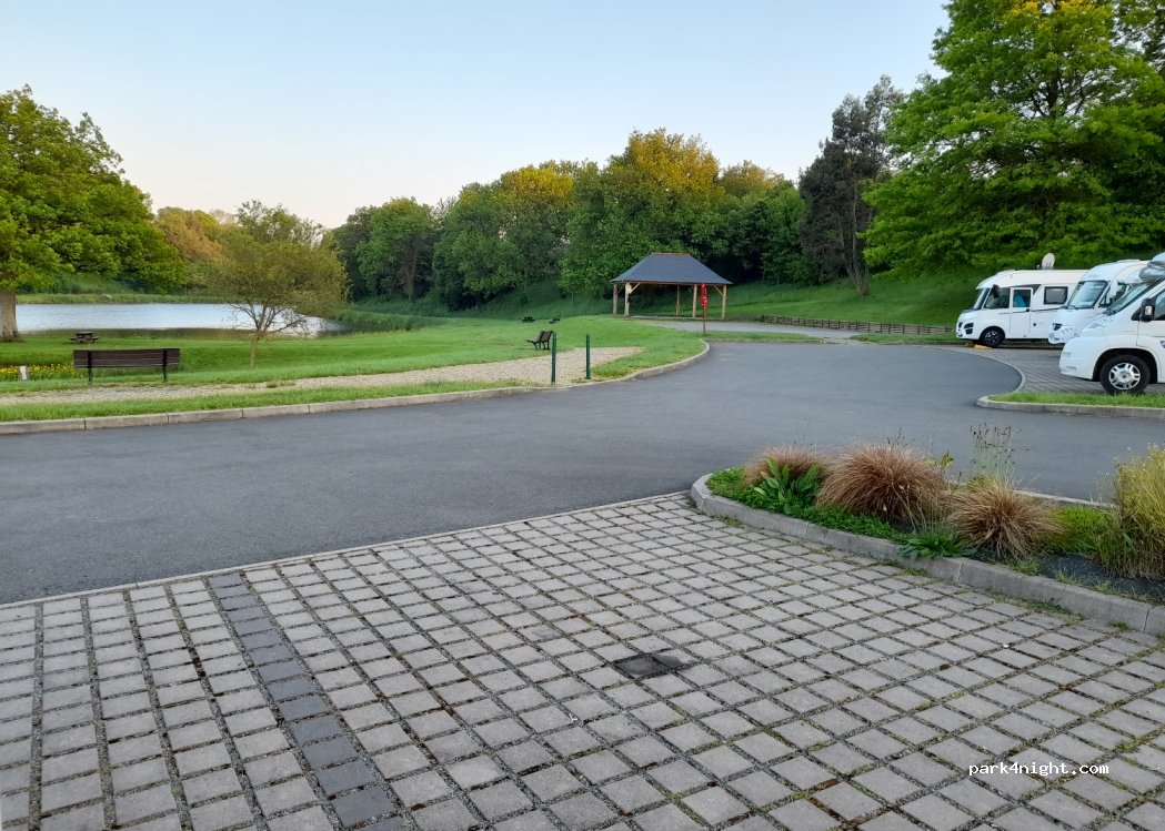 (53480) Vaiges - 53 Rue Robert Gletron — foto 2