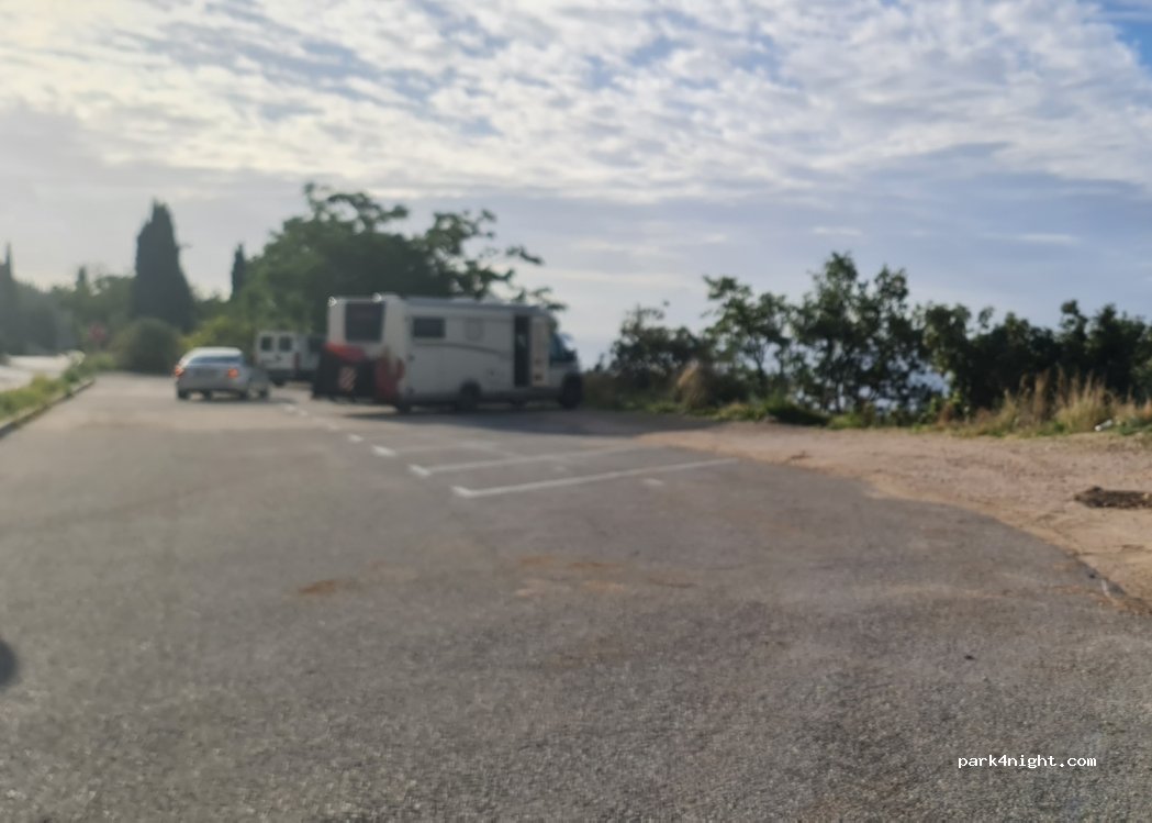 (20235) Orašac - 5 Na Ljuti — foto