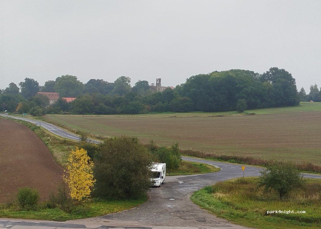 (55-081) Maniów Mały - — foto