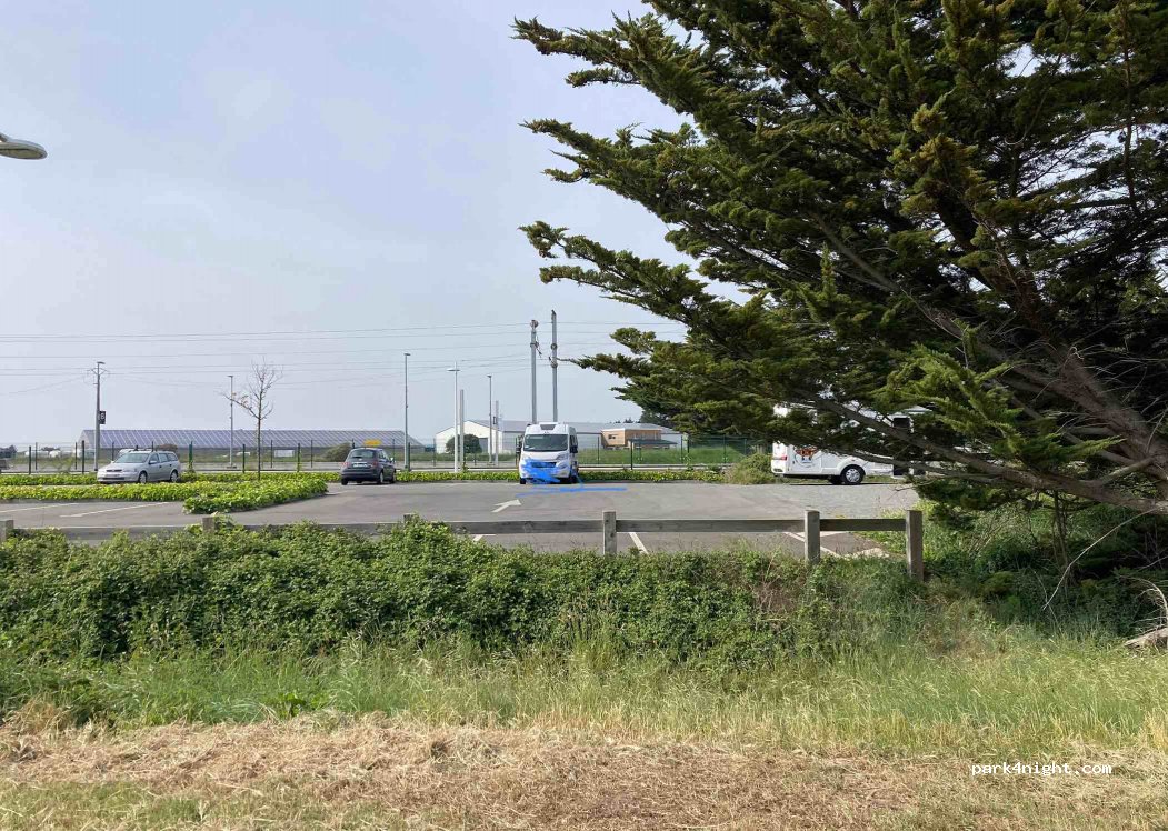 (44510) Le Pouliguen - 15 Boulevard de la Libération — foto 2