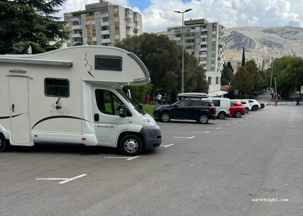 (88000) Mostar - 39 Stjepana Radića — foto 3