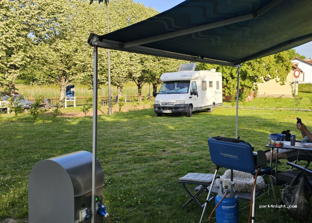 Aire de camping-cars Harskirchen — foto 5