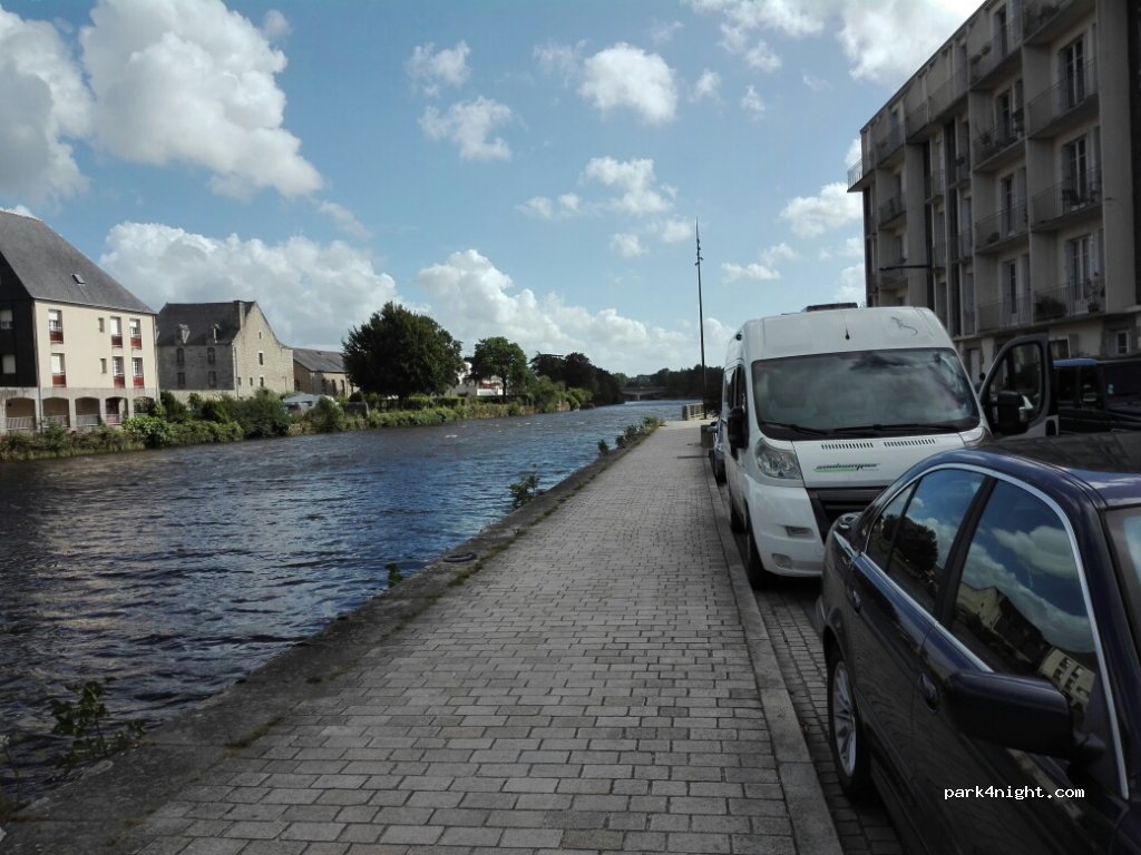 (29000) Quimper - 11 Quai Neuf — foto 2