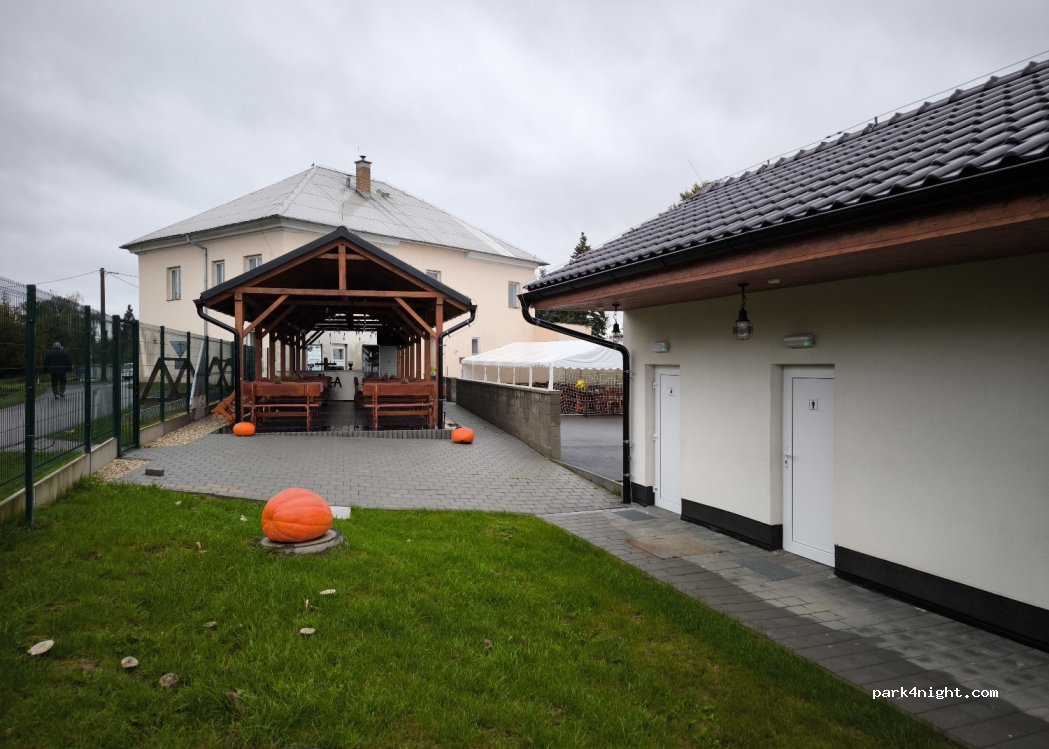 Autokemp HRÁZA Kroměříž — foto 3