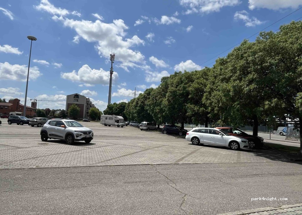 (43125) Parma - 5 Via Teresa Confalonieri Casati — foto